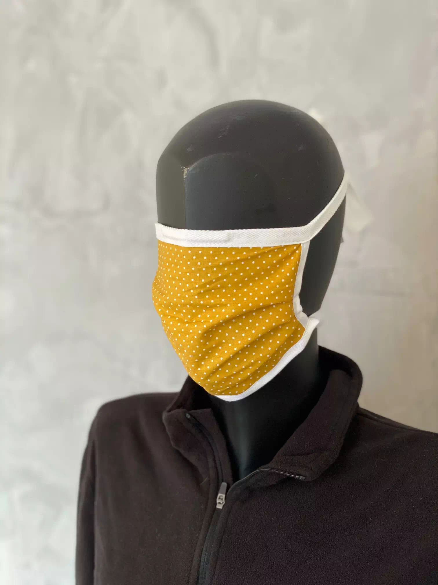 Oechermaske-gelb-dotted